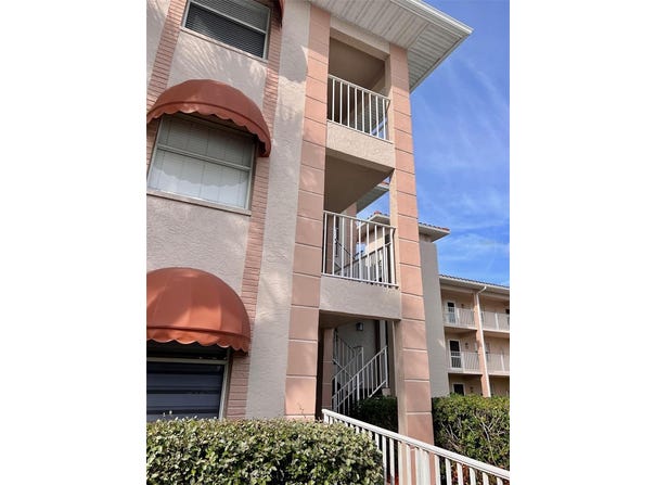 6501 STONE RIVER Road, BRADENTON, FL 34203