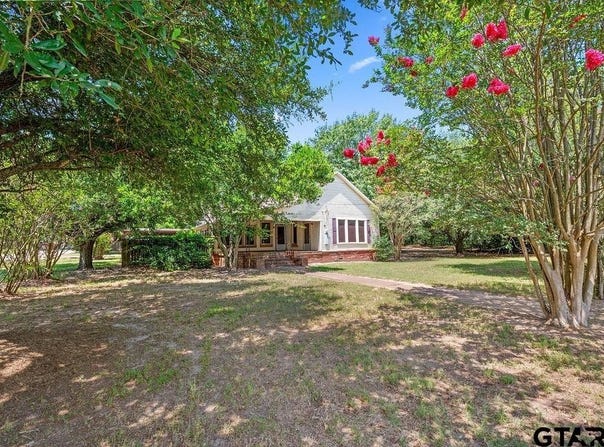211 S Olive, Grapeland, TX 75844