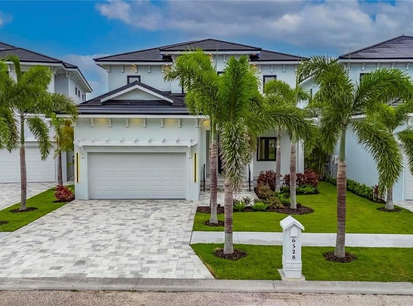 6528 SIMONE SHORES Circle, APOLLO BEACH, FL 33572