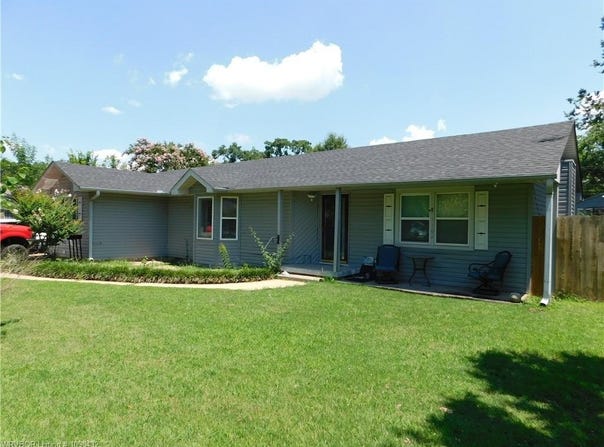 1104 N 49th ST, Fort Smith, AR 72904