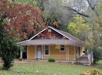 1004, 1006, 1004 1/2 Willow, Harrison, AR 72601