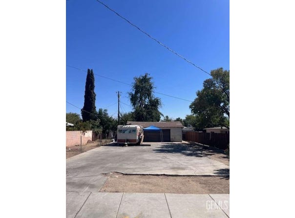 804 Shalimar, Bakersfield, CA 93306