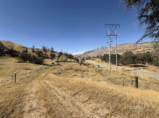7714 Caliente Bodfish Rd, Caliente, CA 93518