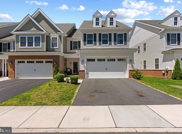 533 COOK Street, DELAWARE CITY, DE 19706