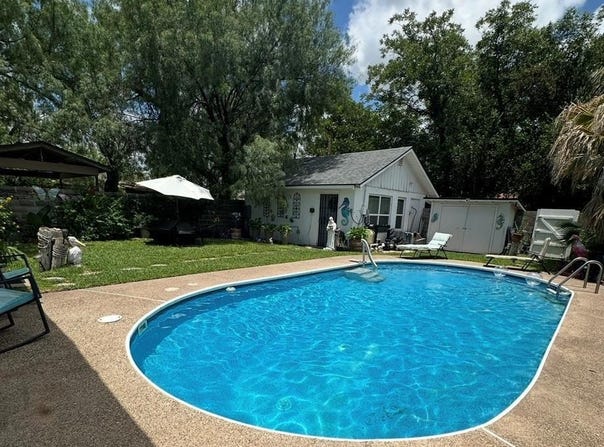 450 N Monroe, Eagle Pass, TX 78852