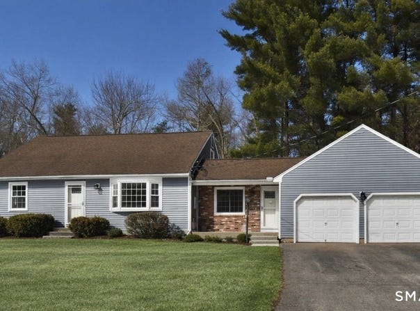 51 Oakwood Street, Enfield, CT 06082