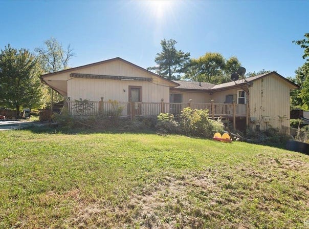 4610 N Annhurst Drive, Bloomington, IN 47404-9304