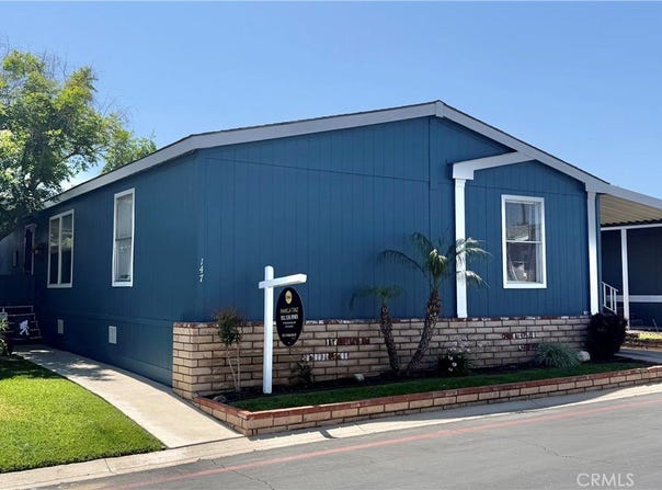 1550 Rimpau, Corona, CA 92881