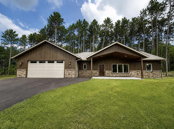 1002 E 10TH STREET, Merrill, WI 54452