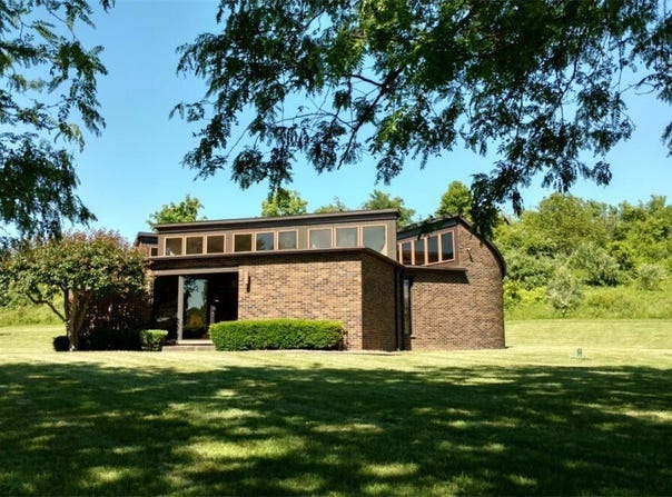 580 Duck Hollow Rd, South Union Twp, PA 15401