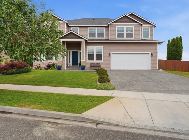 2104 S Sheppard St, Kennewick, WA 99338