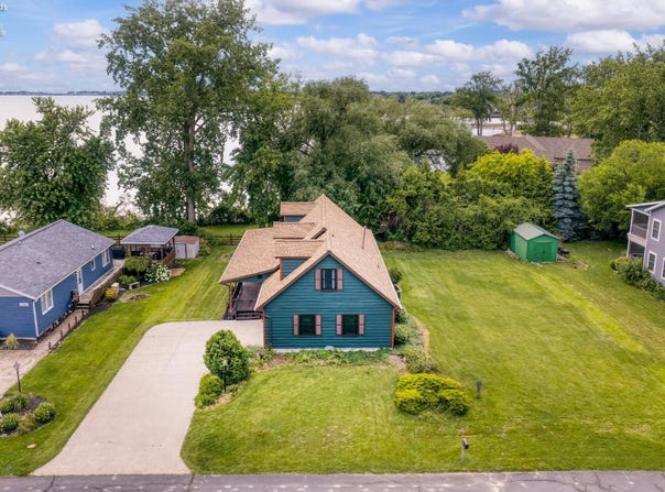 2350 S commodore Court, Marblehead, OH 43440