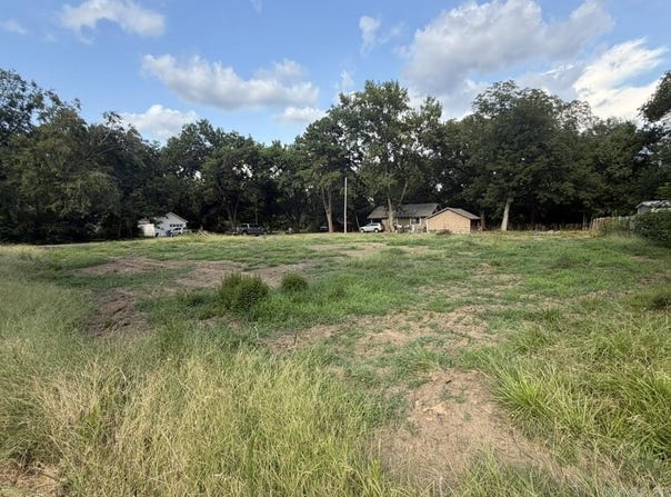 472 Ingram St, Conway, AR 72032