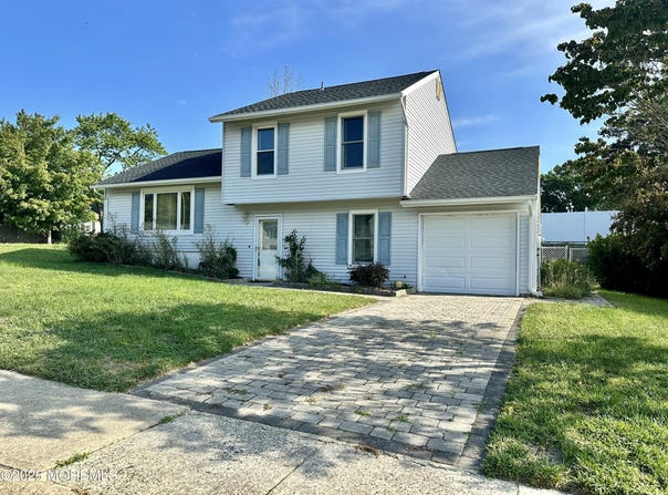 48 Georgetown Boulevard, Barnegat, NJ 08005