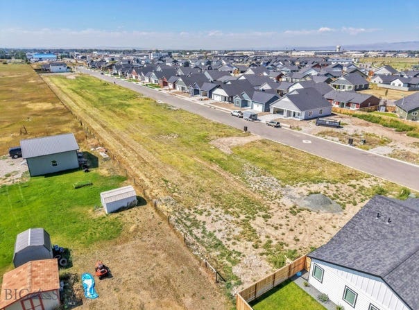 718 Spaniel Lane, Belgrade, MT 59714