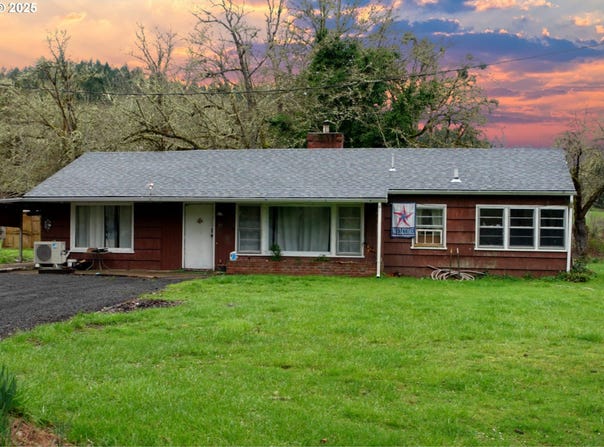 13756 BUCKHORN Rd, Glide, OR 97443