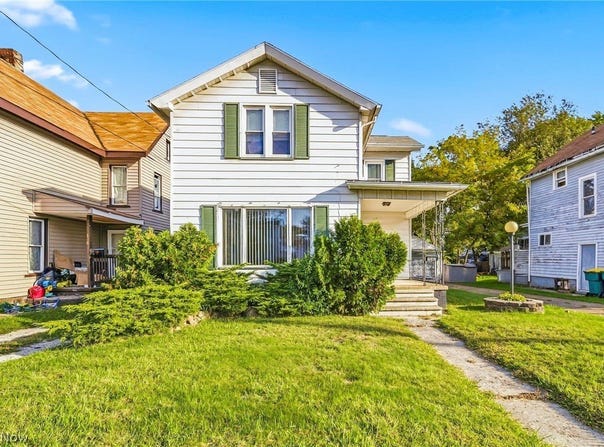 532 State Street, Conneaut, OH 44030