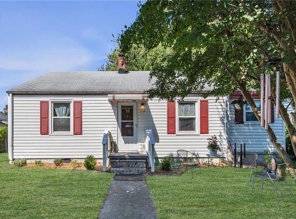 716 Grove Street, Hampton, VA 23664