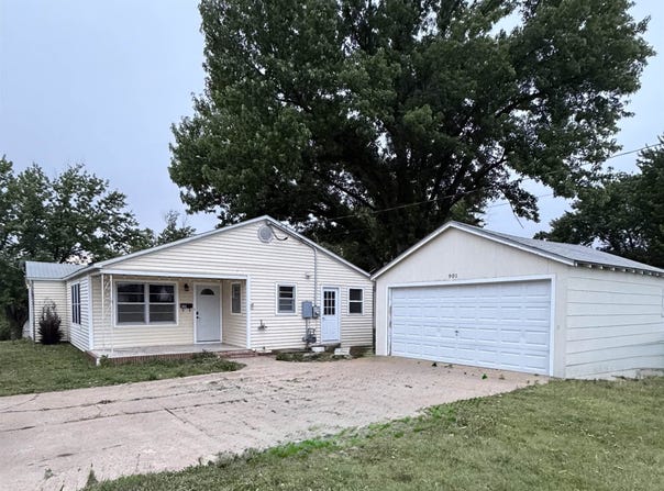 901 E 4th, Ellsworth, KS 67439