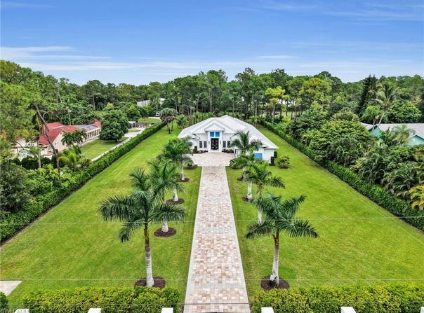 6145 Sea Grass Ln, NAPLES, FL 34116