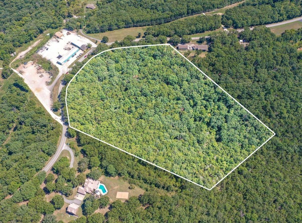 State Highway Dd, Branson West, MO 65737
