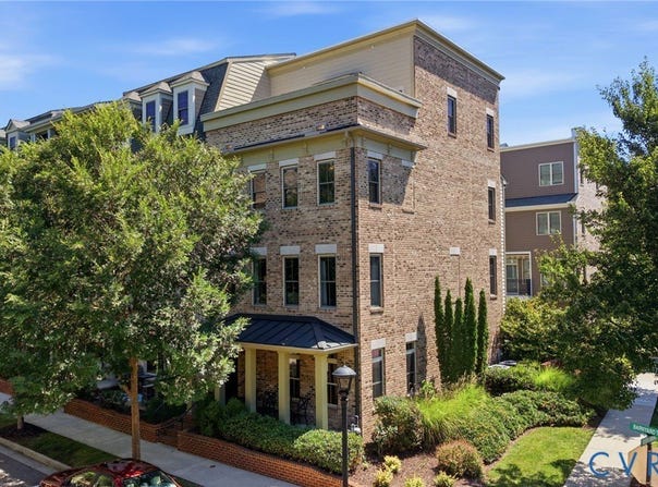 3801 Barnyard Trail, Glen Allen, VA 23060