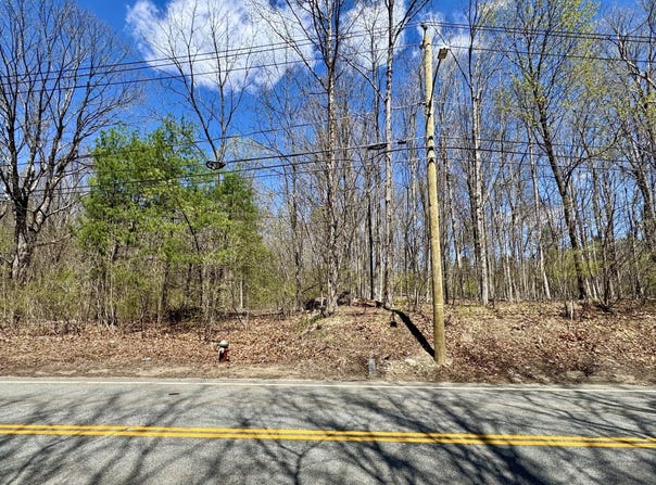 92 Laurel St, West Boylston, MA 01583