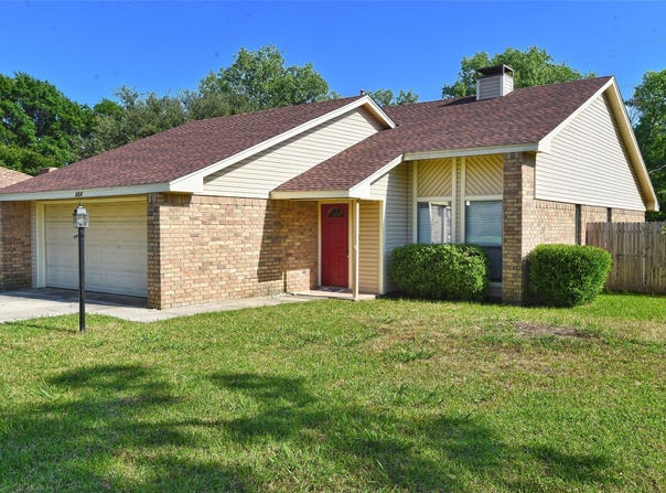 624 Aspen Drive, Denton, TX 76209