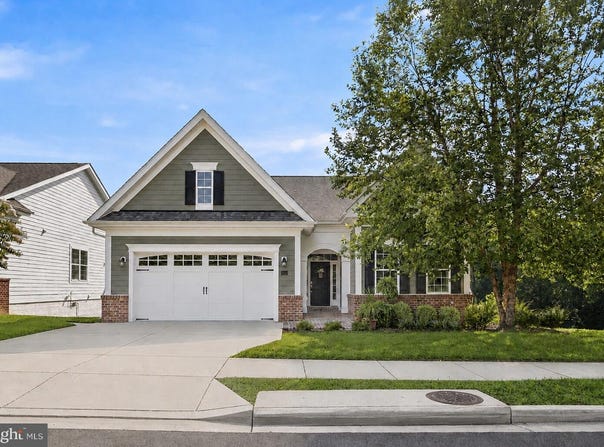 141 BUCKEYE Circle, LA PLATA, MD 20646