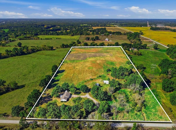 1733 County Road 2980, Clark, MO 65243