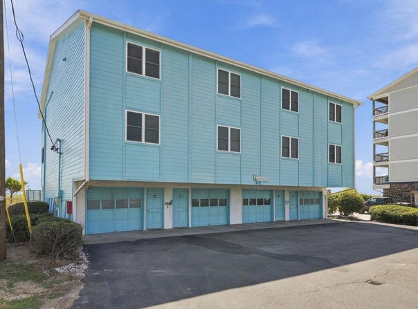 813 N Ocean Blvd., Surfside Beach, SC 29575
