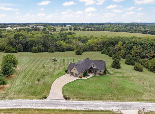 164 Spring Branch Lane, Ozark, MO 65721