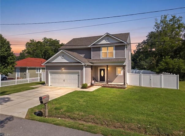 8324 Hudgins Circle, Suffolk, VA 23436