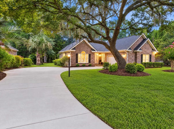 97 Portrush Loop, Pawleys Island, SC 29585