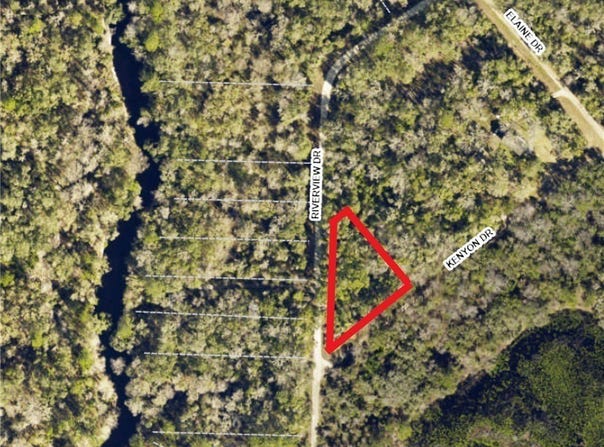 Kenyon Drive, Webster, FL 33597