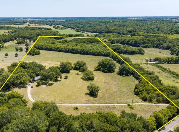 346 Smith Oak Road, Sherman, TX 75090