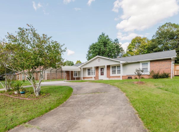 206 Scarborough Road, Centerville, GA 31028