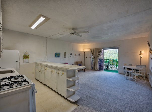 355 ORCHID MANOR, Hilo, HI 96720