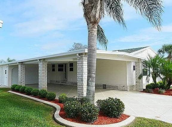 3728 Running Deer, Sebring, FL 33870