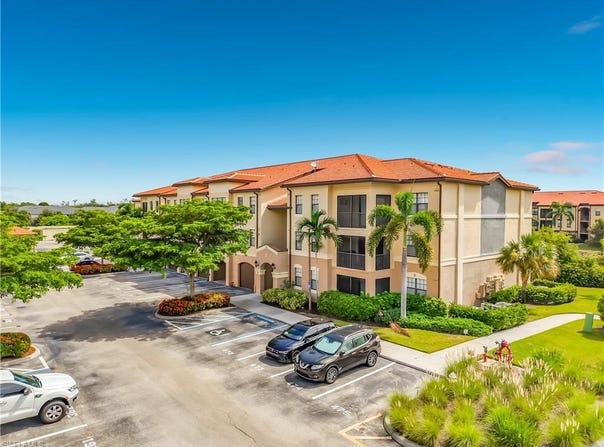 12936 VIOLINO Ln, NAPLES, FL 34105