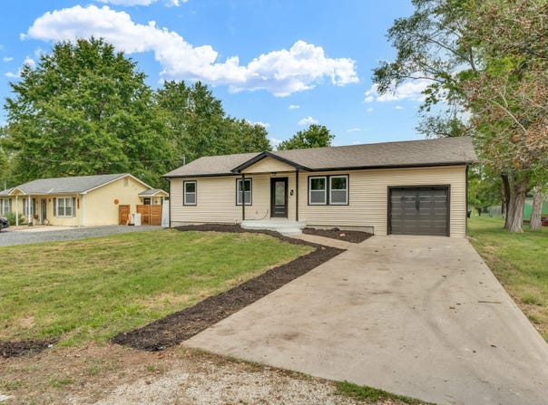 831 Elm ST, Lawrence, KS 66044