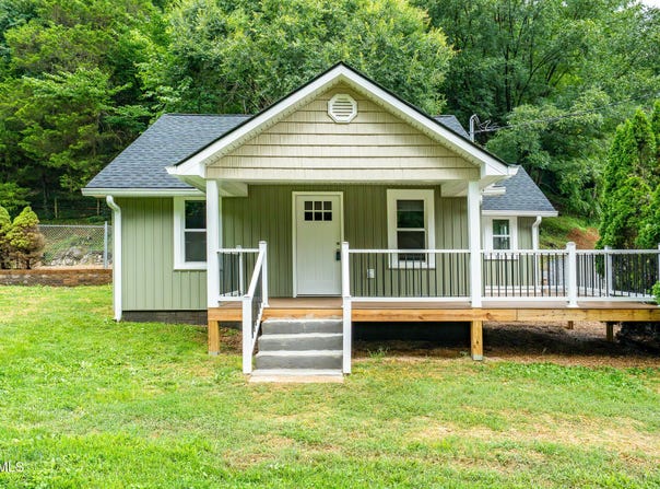 200 Coal Chute Road, Elizabethton, TN 37643