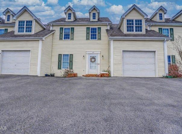 865 Barclay Drive, Abingdon, VA 24210