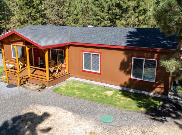 1671 Hackett Drive, La Pine, OR 97739