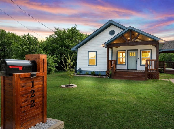 122 Rogers Street, McGregor, TX 76657