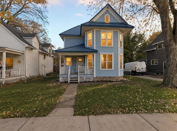 117 E Wright Avenue, Shepherd, MI 48883