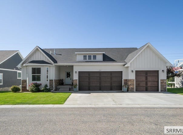 3112 S Chartwell Gardens, Ammon, ID 83406