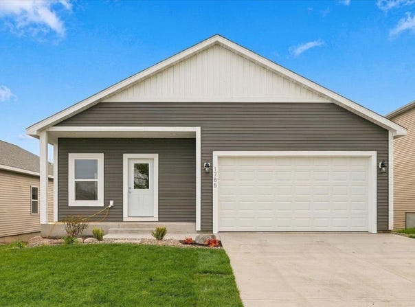 1785 Morning Glory Drive, River Falls, WI 54022