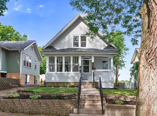 1047 5th Street E, Saint Paul, MN 55106