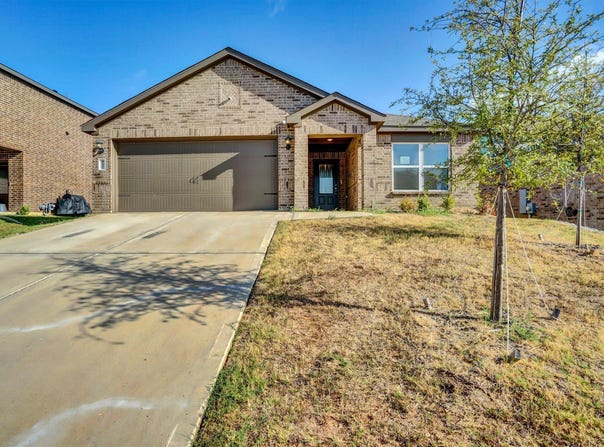 921 Clark Drive, Ferris, TX 75125